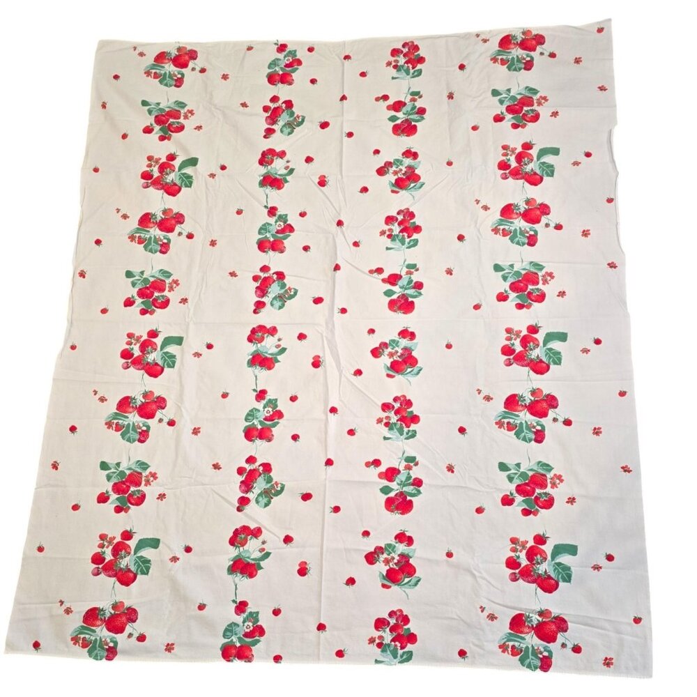 Vintage Tablecloth Strawberry 54x62 Kitchen Garden Strawberries Fruit Farmhouse